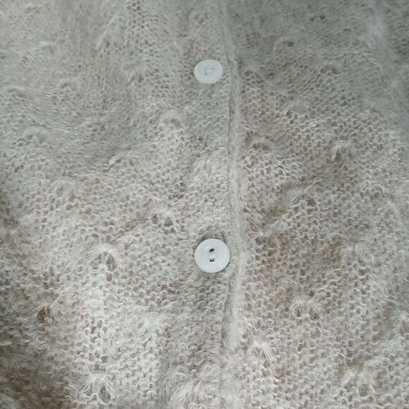 VTG  Y2k AMBERCROMBIE & FITCH Mohair Cardigan Sweater Womens M LIght Tan V Neck - Picture 7 of 8